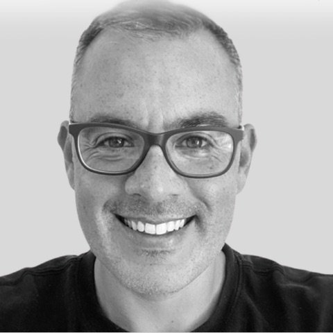 Lucho, osteopath and holistic therapist in Arona, Tenerife